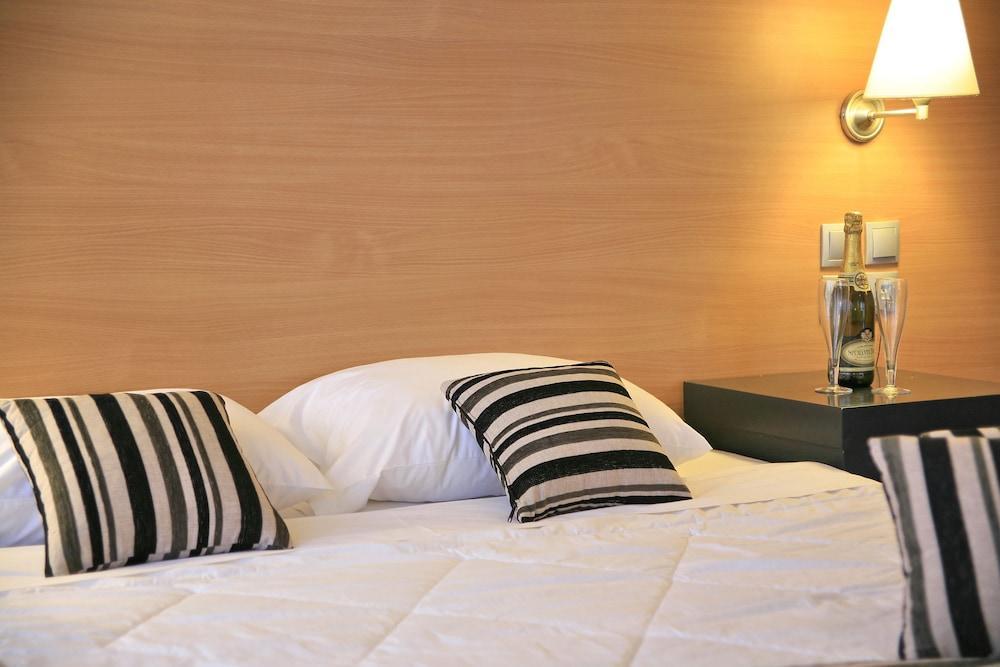 All Senses Ocean Blue Sea Side Resort (Adults Only) Petaloudes Exterior foto